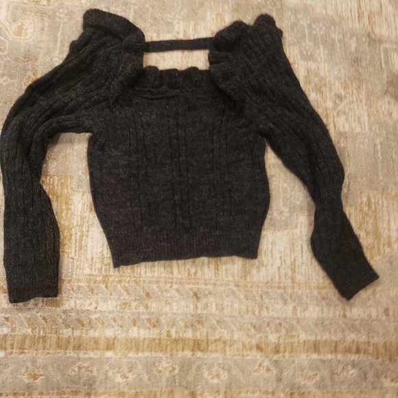 TopShop Open Back Ruffled Cable Knit Sweater - Picture 4 of 4